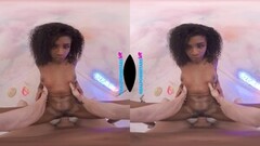 Real Pornstars VR - Fit Nicole Kitt twerks on a big cock Thumb